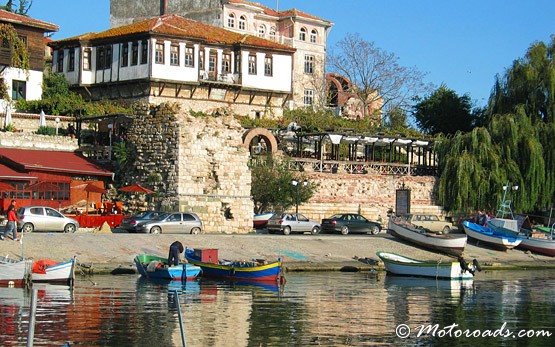 Barcos - el casco antiguo de Nessebar