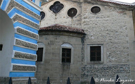 Kirche, Karlovo