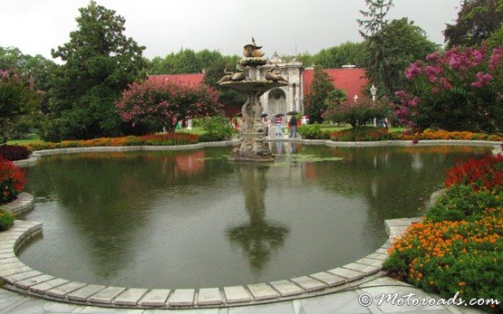 Dolmabahce palace - Istanbul