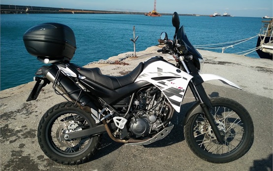Yamaha XT660R. - мотоциклет под наем в Крит