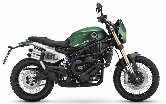 Benelli Leoncino 800 - Motorradverleih - Catania