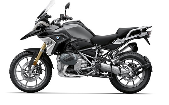 BMW R 1250 GS - alquiler de motos Moscú