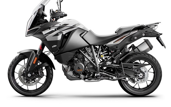 KTM 1290 Super Adventure S - rent a motorbike in Malaga