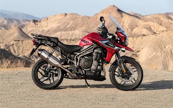 Triumph Tiger 1200 XCX - Motorrad mieten in Malaga