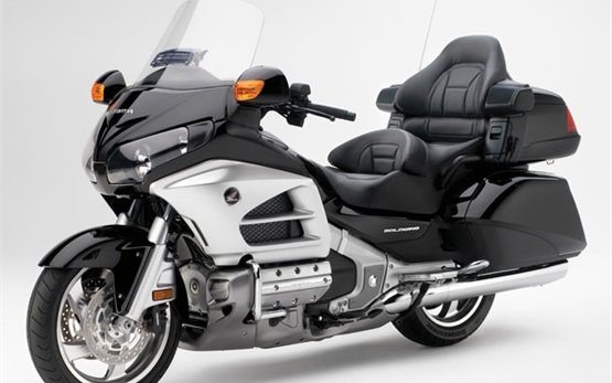 Honda GoldWing - para alquilar en Marsella 