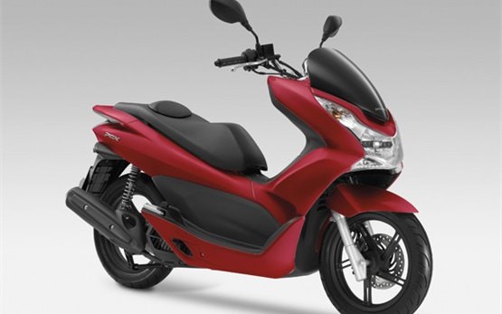 Honda PCX 125cc - alquiler de scooters en Lisboa, Portugal