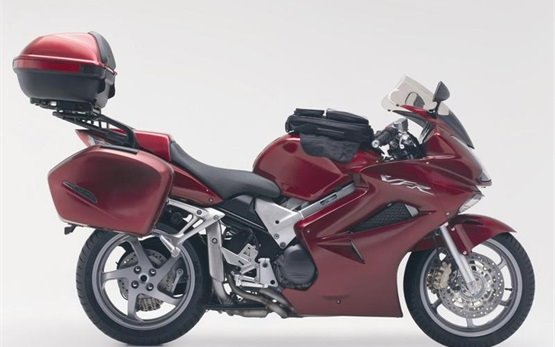 Honda VFR 800  - motorcycle rental in Cannes