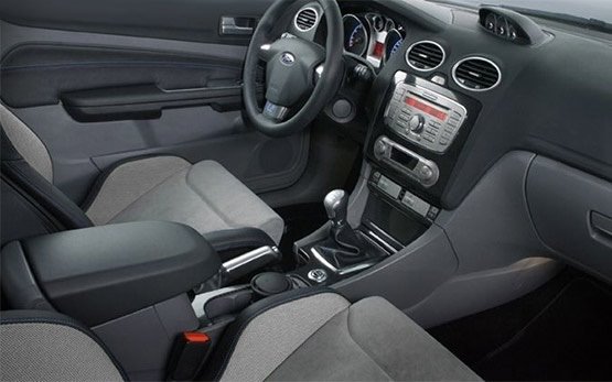 Interior - 2011 Ford Focus Hatch 1.6 i