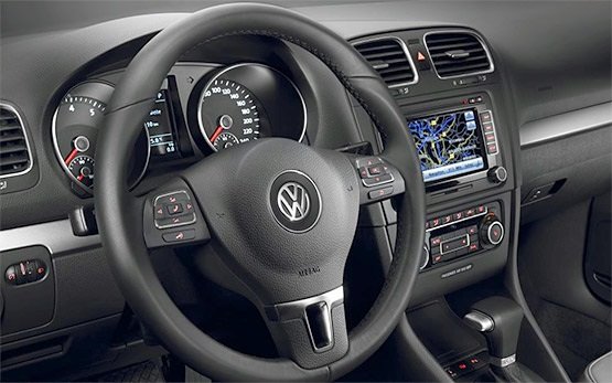 Innenansicht » 2013 Volkswagen Golf 6 AUTO