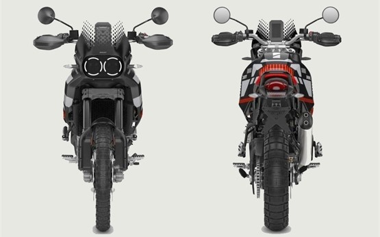 Ducati DesertX - наем на мотор в Испания