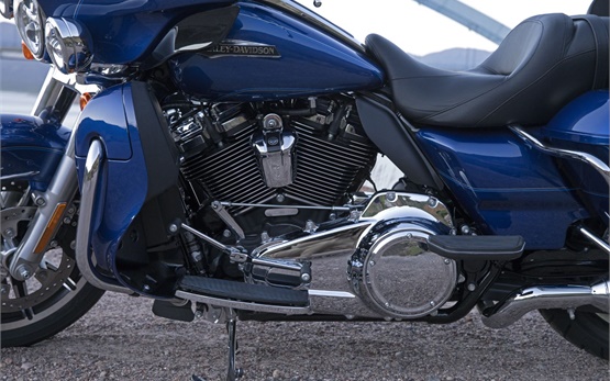 Harley-DavidsonElectra Glide Ultra Classic - rent a motorbike in Limassol Cyprus