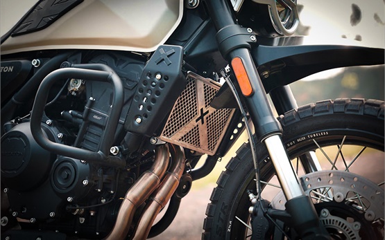 BRIXTON CROSSFIRE 500 - alquiler de motocicletas en Creta - Aeropuerto de Ibiza