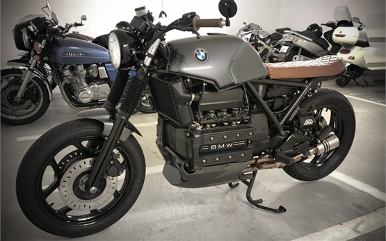 BMW K75- alquiler de motocicletas en Creta - Aeropuerto de Ibiza
