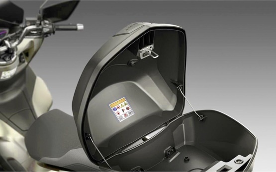 Honda PCX 125 - scooter rental Larnaca