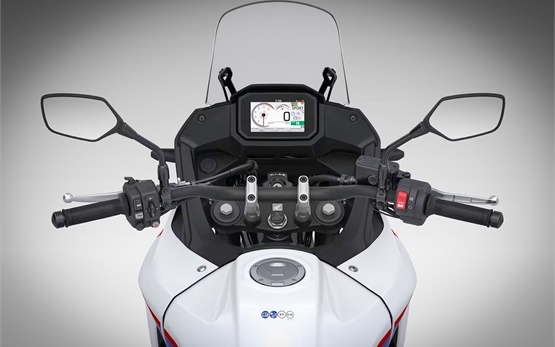 Хонда Трансалп 750cc - прокат мотоцикла Греция