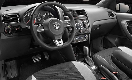 Innenansicht » Volkswagen Polo rent a car Heraklion airport