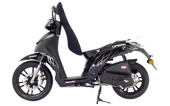 Lexmoto Urban 125cc - hire a scooter Albufeira