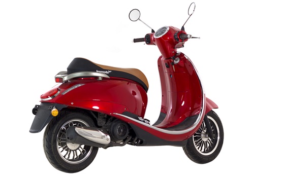 Lexmoto Vienna 125cc - hire a scooter Albufeira