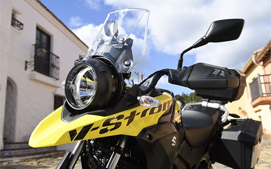 Сузуки В-Стром 650 ABS - наем на мотоциклет Мадейра - Фуншал