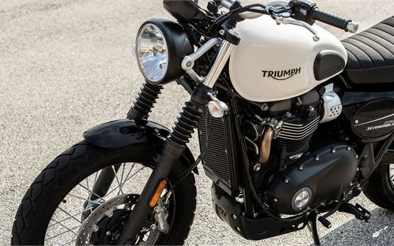 Triumph Street Scrambler 900 - motorbike rental Malaga Spain