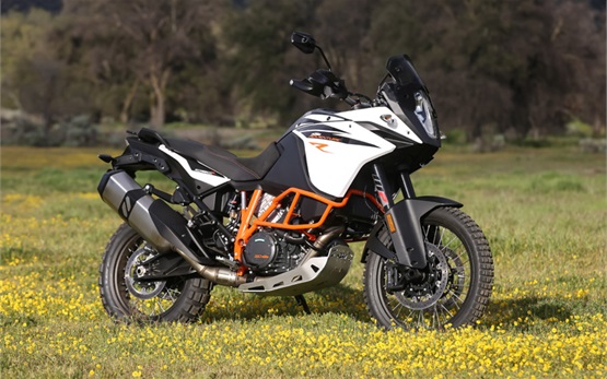 KTM 1090 R  - наем на мотори в Барселона