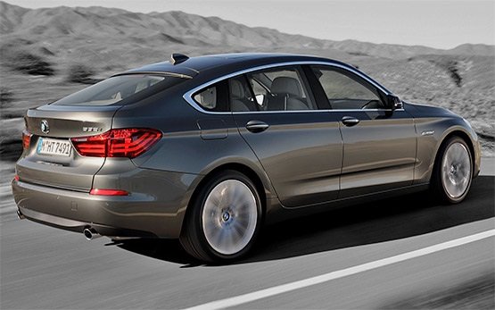 Rear view » 2015 BMW 525 AUTO 