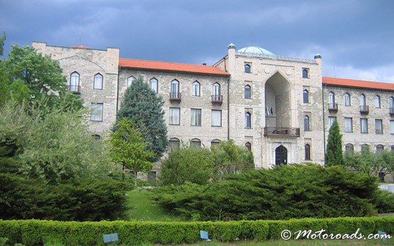 Museo Histórico Regional en Kardyali