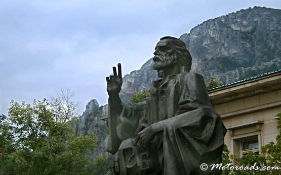 Saints Cyril and Methodius Monument, Vratsa