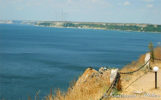 Vistas al mar, Kavarna