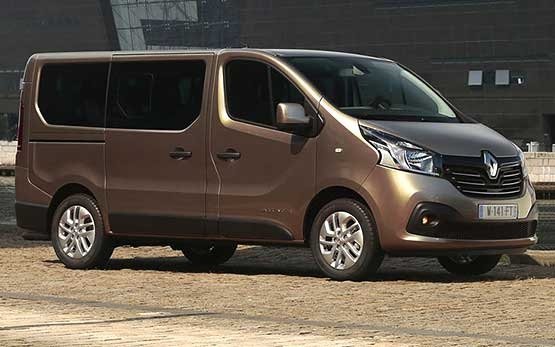 Vista lateral  »2017 Renault Trafic  8+1