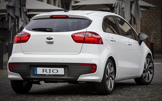 Side view » 2018 KIA RIO Automatic