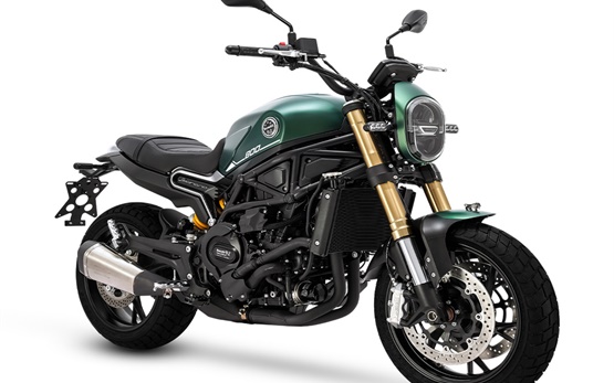 Benelli Leoncino 800 - Motorradverleih - Catania