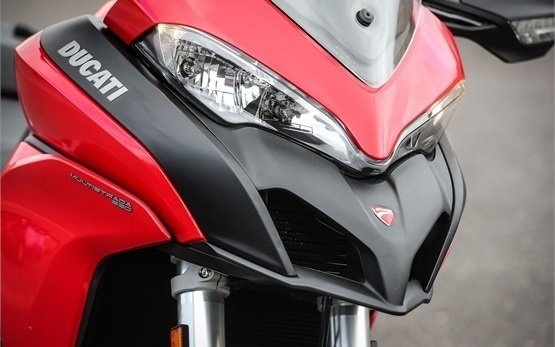 Ducati Multistrada V2 - hire motorbike Milan