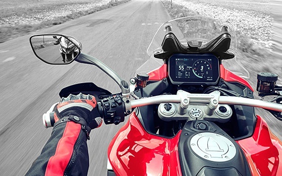 Ducati Multistrada V4 - hire motorbike Adeje