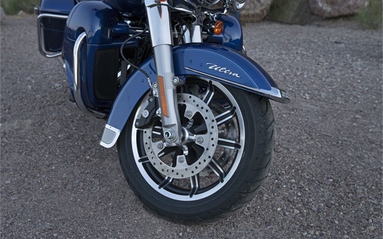 Harley-Davidson Electra Glide Ultra Classic - alquiler de motos en Chipre