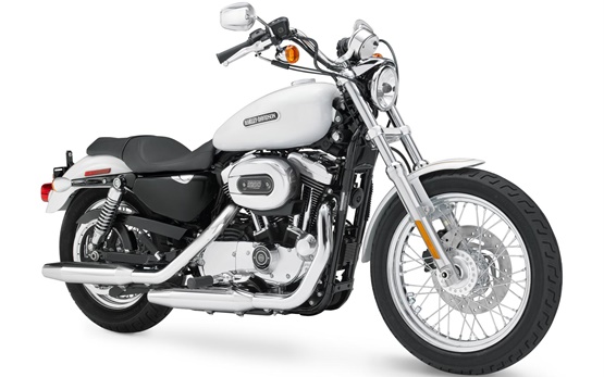 Harley Davison Sportster 1200 - Motorradverleih Moskau