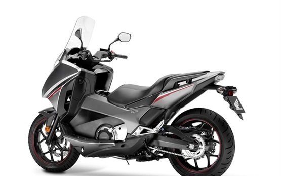 Honda Integra 750 DCT ABS - rent a bike  Athens