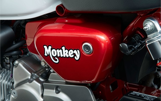 Honda Monkey 125cc  - motorradverleih in Barcelona