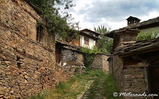 Calle en Leshten