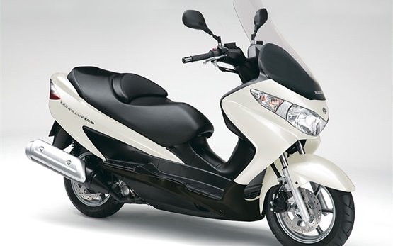 Suzuki Burgman 125cc - scooter rental in Marseille