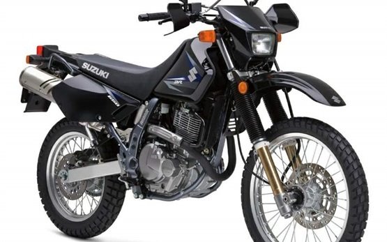 Suzuki DR 650 SE - alquilar una moto en Barcelona