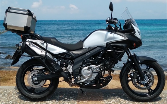 Suzuki V-strom 650cc - alquilar una motocicleta 