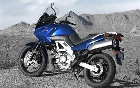 Suzuki V-strom 650cc - rent a motorbike in Barcelona