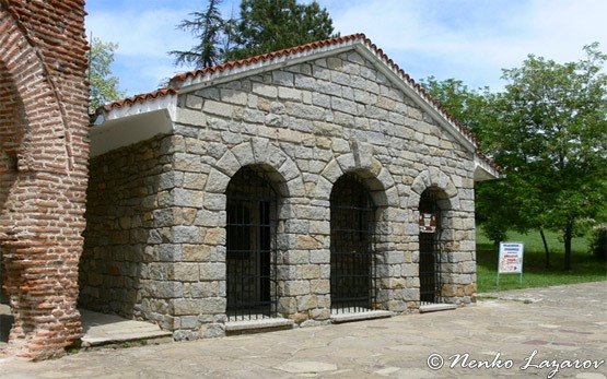 Tracian Tomb, Kazanlak