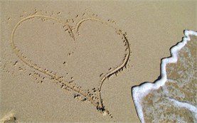 Free ecard - heart on the beach