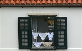 Laundry - Old town of Dubrovnik