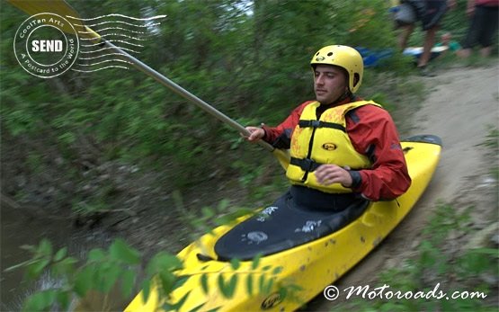 People learn kayaking in Bulgaria