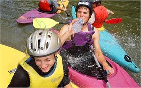 People on tours - river kayaking