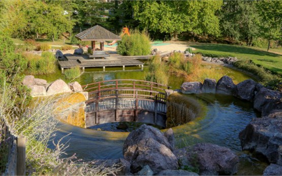 Parc des Écureuils Ville-la-Grand Frankreich