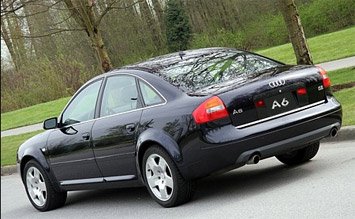 Вид сзади » 2001 Ауди A6 QUATTRO